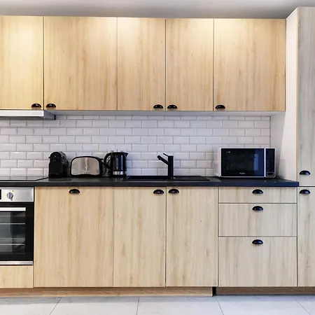 Super 2br 6p Bastille Parigi