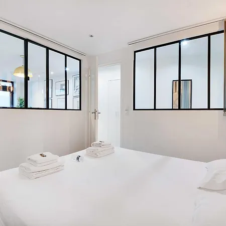 Super 2br 6p Bastille * Paris