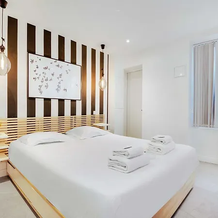 Apartment Super 2br 6p Bastille Paris