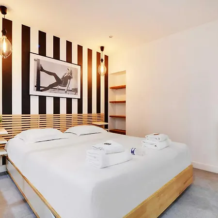 Apartment Super 2br 6p Bastille Paris
